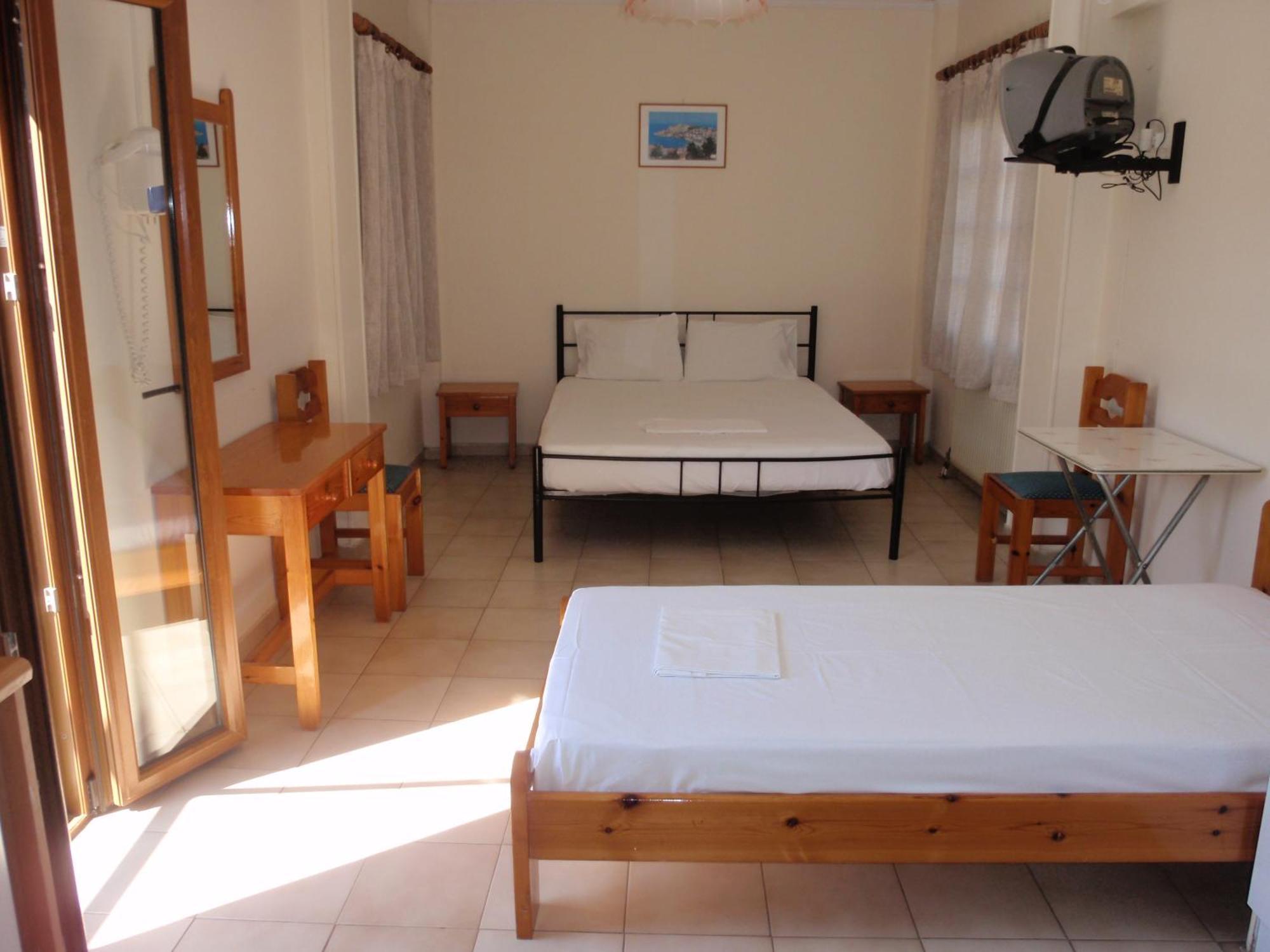 Vazakas Rooms Mytilíni Екстериор снимка